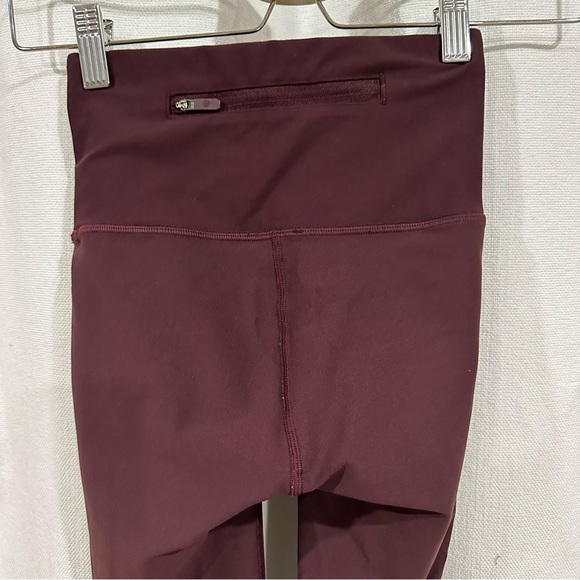 Lululemon Zoned In Tight Plum Shadow SZ 2 WAIST:10”/INSEAM:27”/RISE:9” - Picture 11 of 15